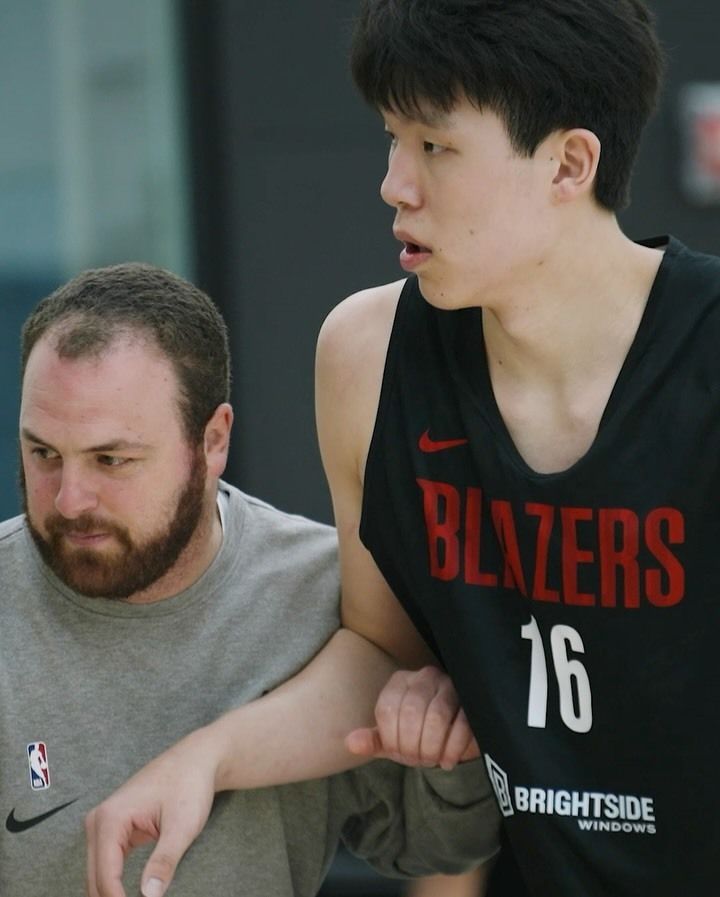 杨瀚森出征夏季联赛！训练视频曝光：扮演战术核心+轻松空接