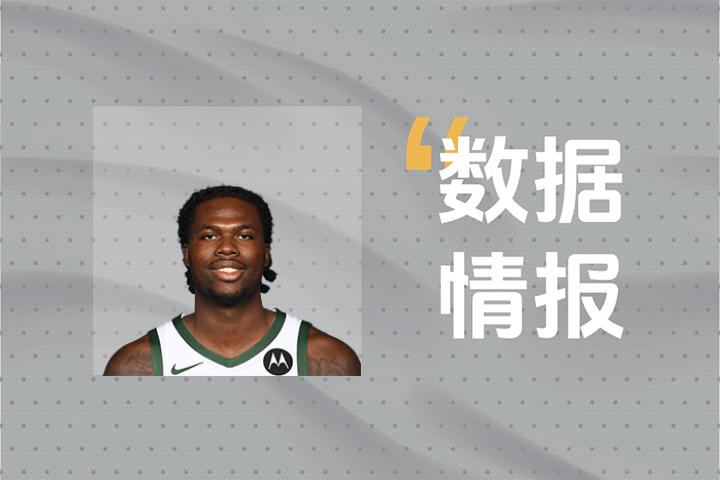 状态稳定！C-利文斯顿全场12投7中 砍下18分3板2助