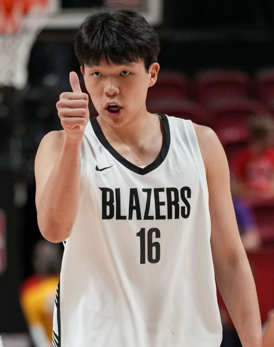 NBA夏联战报：韦尔斯23+7灰熊逆转开拓者 杨瀚森10+5+3+1帽