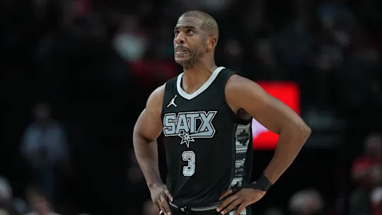 美记：外界普遍预计保罗将在自己NBA生涯的最后一个赛季与快船重聚