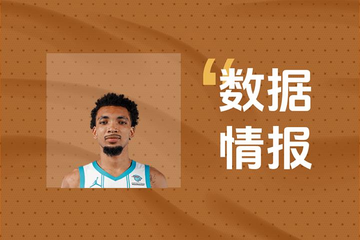 状态稳定！布克奈特全场11投8中 砍下25分3板4助