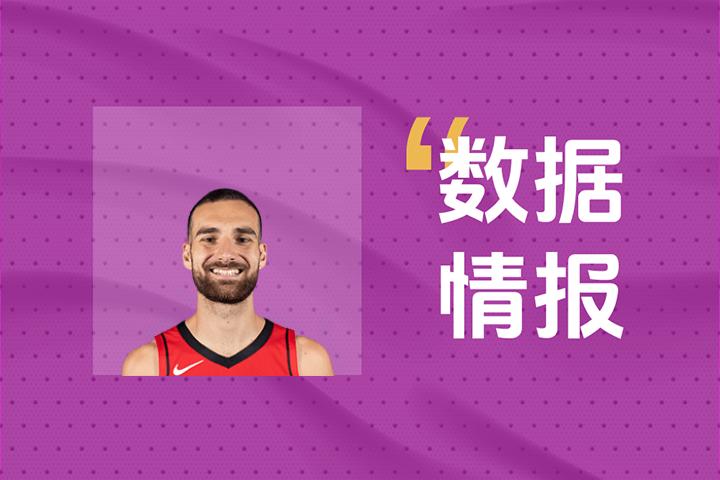 扛起进攻！老鹰J-麦克维半场8投5中轰下13分
