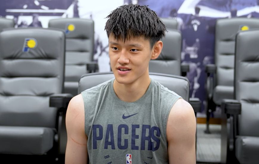 追梦之旅第二章！曾凡博带伤签约篮网 NBA之路再启程