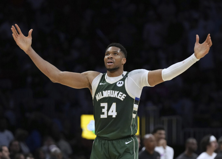 NBA过去10年总得分榜出炉！字母哥登顶 哈登第二 詹姆斯第五库里第六