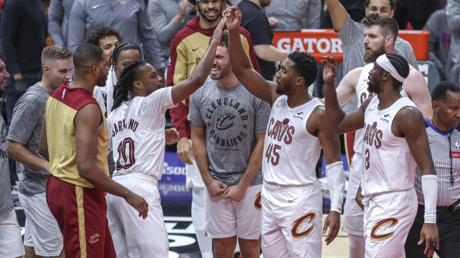 NBA管理层：要是骑士明年都没法拿下东部冠军，那他们就该彻底对阵容进行重组