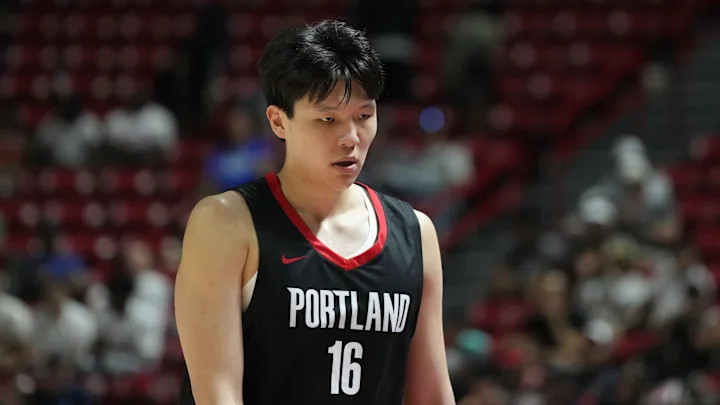 中国球员杨瀚森NBA 2K26能力值揭晓！综评能力值：70 三分投篮：66