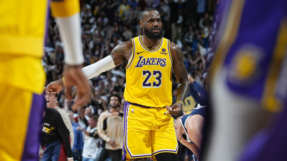 NBA现役第一人詹姆斯总出场数是多少？答案：1567场