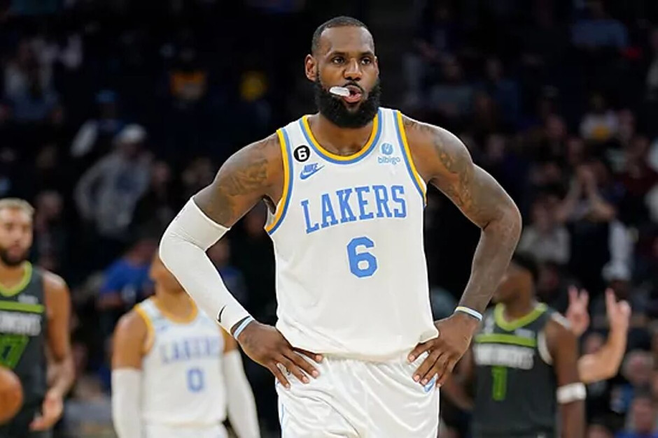 詹姆斯NBA季后赛总胜场超过鹈鹕、黄蜂、灰熊、森林狼、猛龙季后赛胜场的总和