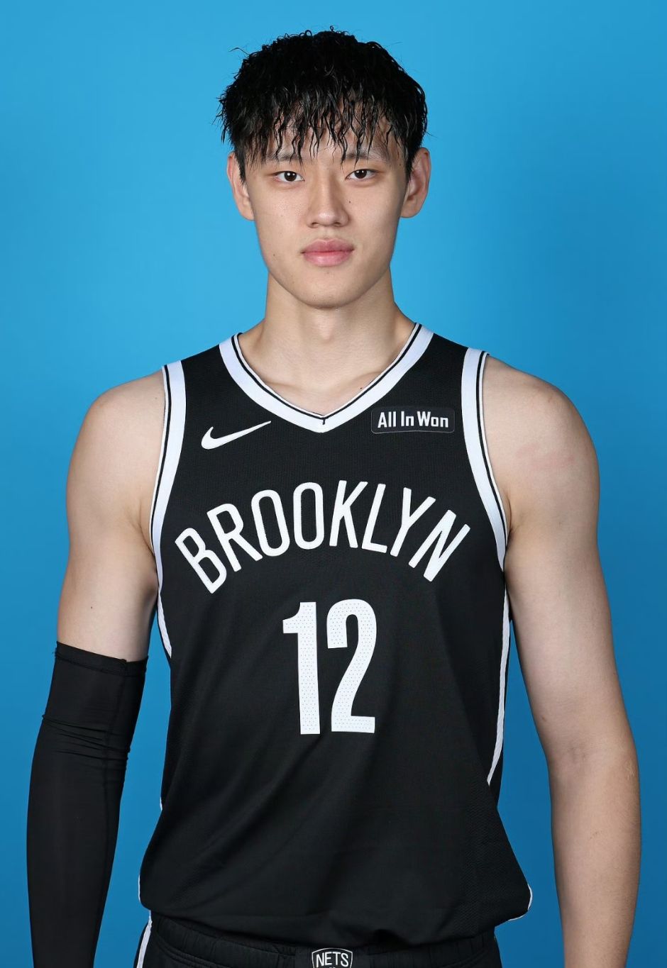 篮网定妆照出炉！曾凡博回应再冲NBA：不是每个人都有第二次机会