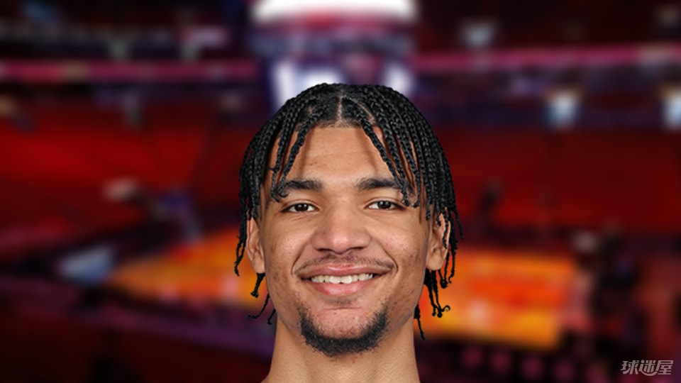 NBA每日篮板王：克雷尔·韦尔12篮板(2025年10月09日)