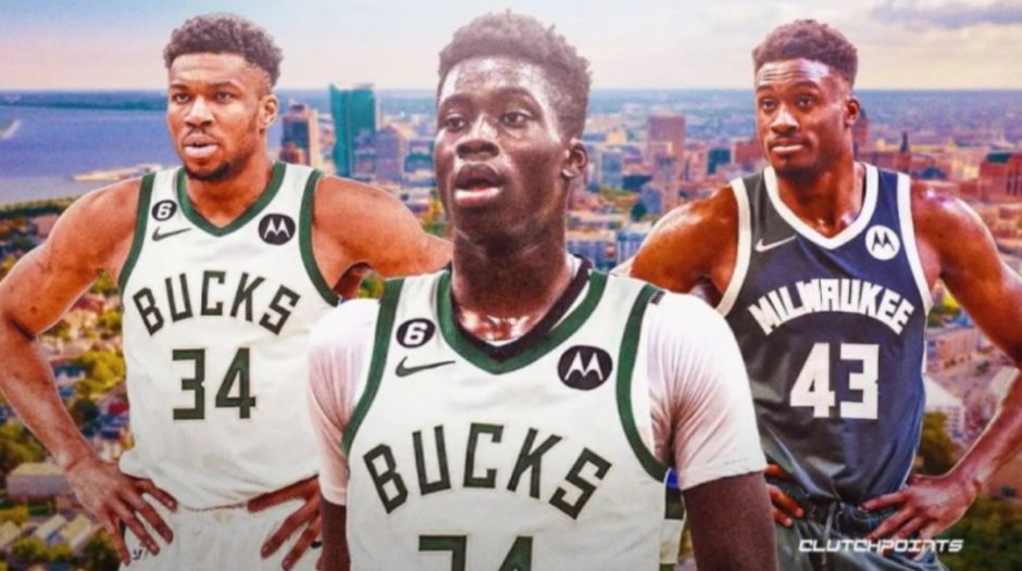 NBA历史首次！雄鹿双向合同签字母弟三兄弟同队 为留字母哥拼了