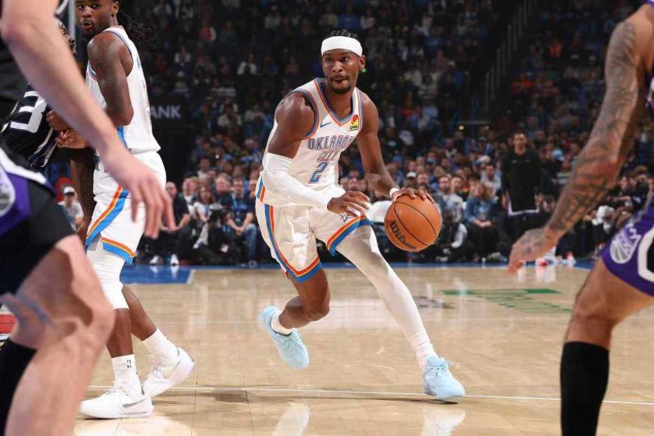 NBA常规赛战报:联盟第一!亚历山大31+9雷霆逆转国王 威少首发16+9 NBA常规赛战报:联盟第一!亚历山大31+9雷霆逆转国王 威少首发16+9