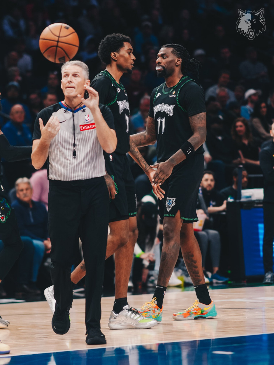 NBA常规赛-湖人vs森林狼伤病名单(10月30日)爱德华兹缺阵让胜负天平倾斜 NBA常规赛-湖人vs森林狼伤病名单(10月30日)爱德华兹缺阵让胜负天平倾斜