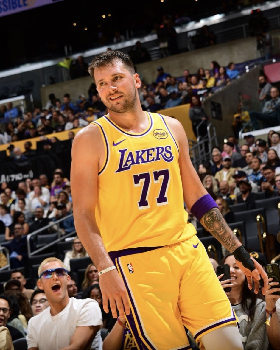 当立东契奇湖人节约用！当牛当马或榨干未来 3数据新高背后都是雷