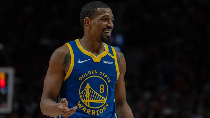 美记:勇士将梅尔顿下放至发展联盟的圣克鲁兹勇士队,在此进行部分训练 美记:勇士将梅尔顿下放至发展联盟的圣克鲁兹勇士队,在此进行部分训练