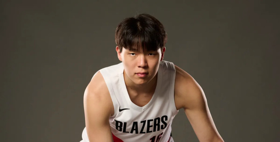 开拓者主帅:NBA生涯就像一场马拉松,对杨瀚森来说第一年要熟悉所有事情 开拓者主帅:NBA生涯就像一场马拉松,对杨瀚森来说第一年要熟悉所有事情