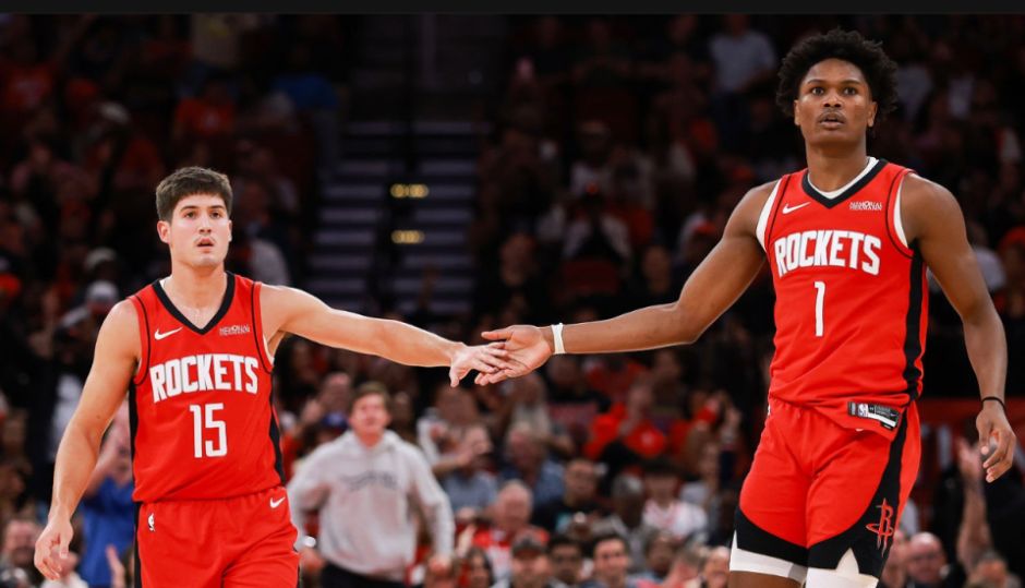 毫无悬念!火箭执行阿门谢泼德球队选项 两人均被视为未来核心成员 毫无悬念!火箭执行阿门谢泼德球队选项 两人均被视为未来核心成员