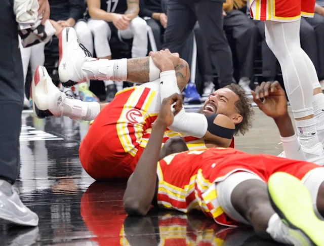 Shams：特雷杨右膝确诊为内侧副韧带扭伤，将在4周后接受进一步复查