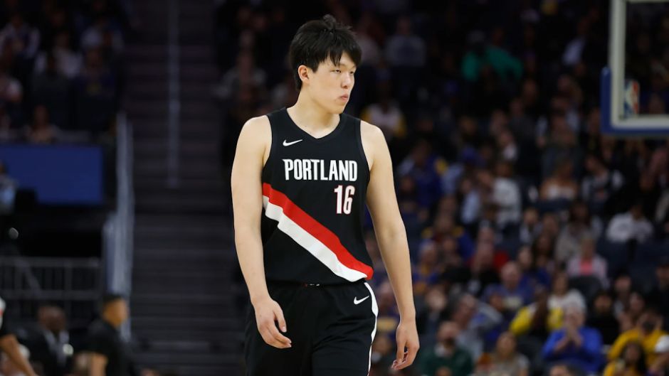 队记：培养杨瀚森的任务比预想更艰巨 他可能要几年后才能产生影响力