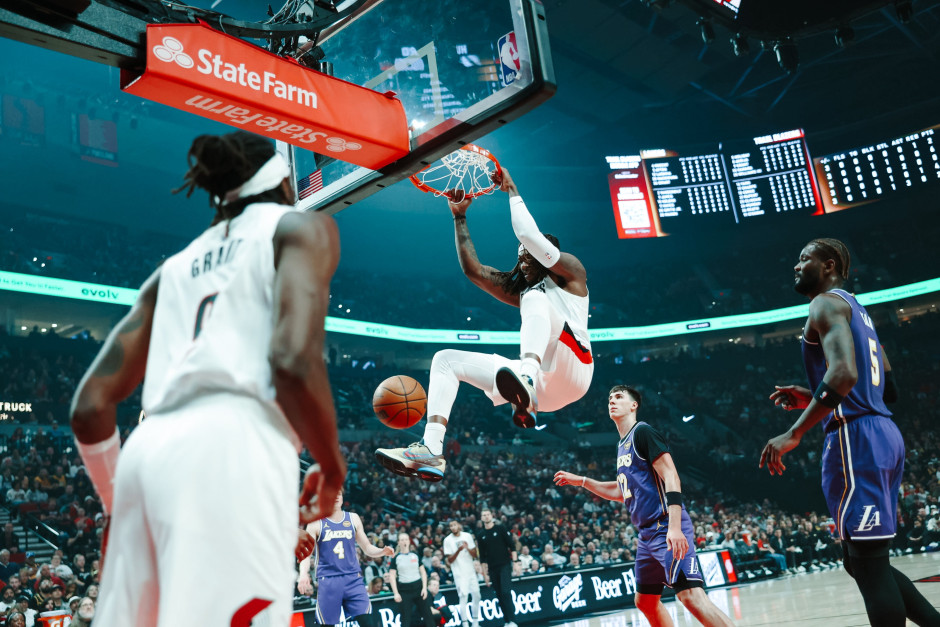 NBA常规赛录像回放完整版-湖人vs开拓者全场回放(11.4)湖人奇兵尼克-史密斯砍下25分 NBA常规赛录像回放完整版-湖人vs开拓者全场回放(11.4)湖人奇兵尼克-史密斯砍下25分