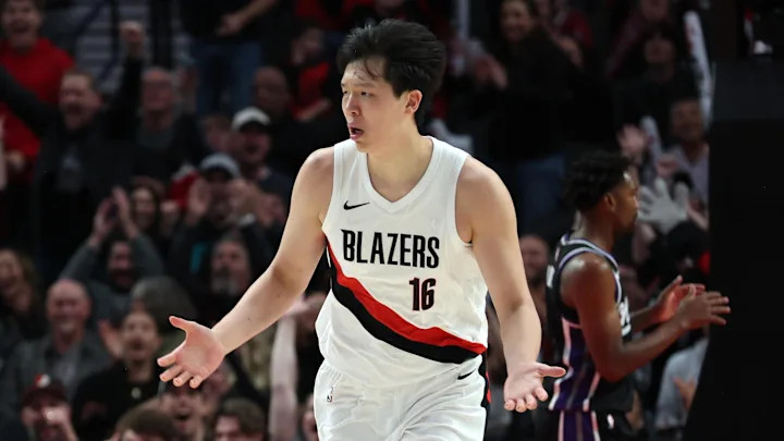 NBA常规赛开拓者vs湖人 开拓者首发名单出炉!杨瀚森被召回替补待命 NBA常规赛开拓者vs湖人 开拓者首发名单出炉!杨瀚森被召回替补待命