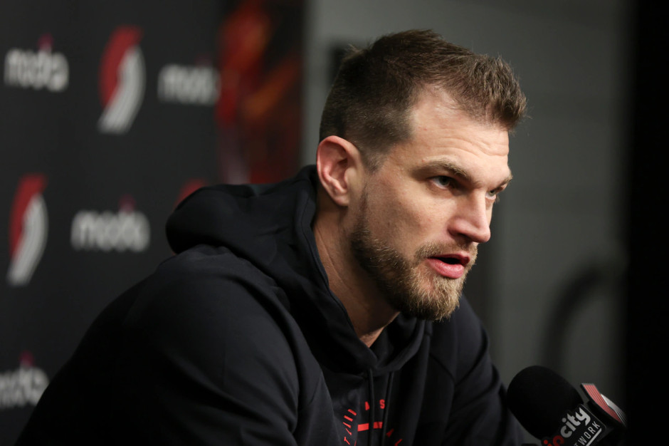 开拓者主帅：目前球队在观察哪些球员做好准备，当前球队的防守表现没有达到标准