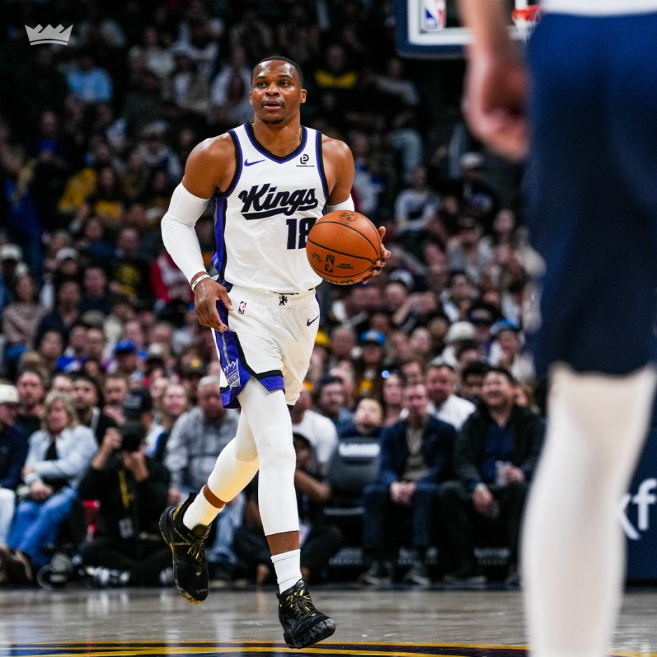 NBA常规赛-勇士vs国王伤病名单(11月6日)库里与巴特勒双双缺阵 NBA常规赛-勇士vs国王伤病名单(11月6日)库里与巴特勒双双缺阵