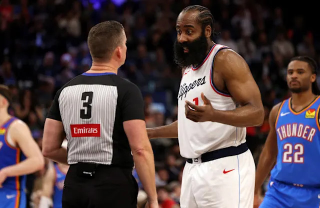 历史第二人！哈登生涯共18次达成2分钟内得到12分，超越詹姆斯仅次于库里