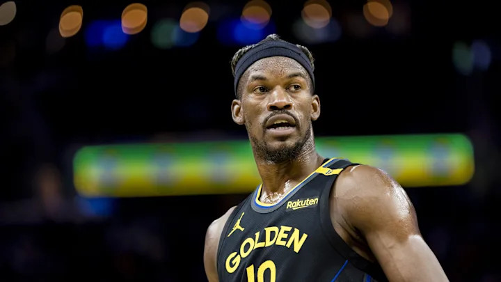 库里缺席!美记:巴特勒预计将缺战与国王的比赛,追梦的出战状态也未明确 库里缺席!美记:巴特勒预计将缺战与国王的比赛,追梦的出战状态也未明确