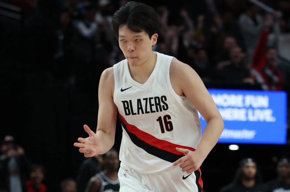 杨瀚森有机会了?首节比赛雷霆41-21领先开拓者,单节净胜20分! 杨瀚森有机会了?首节比赛雷霆41-21领先开拓者,单节净胜20分!