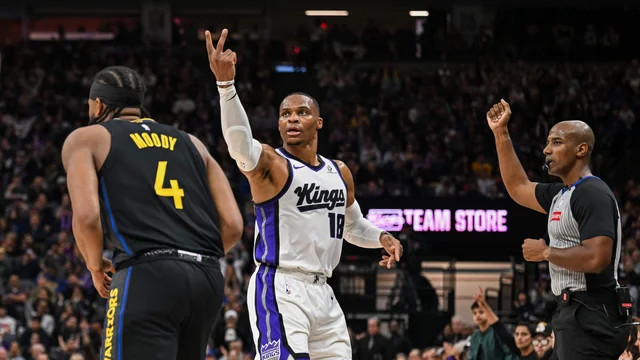 NBA 2K更新国王球员能力值!威少、拉文、施罗德上调 只有小萨博尼斯下调 NBA 2K更新国王球员能力值!威少、拉文、施罗德上调 只有小萨博尼斯下调