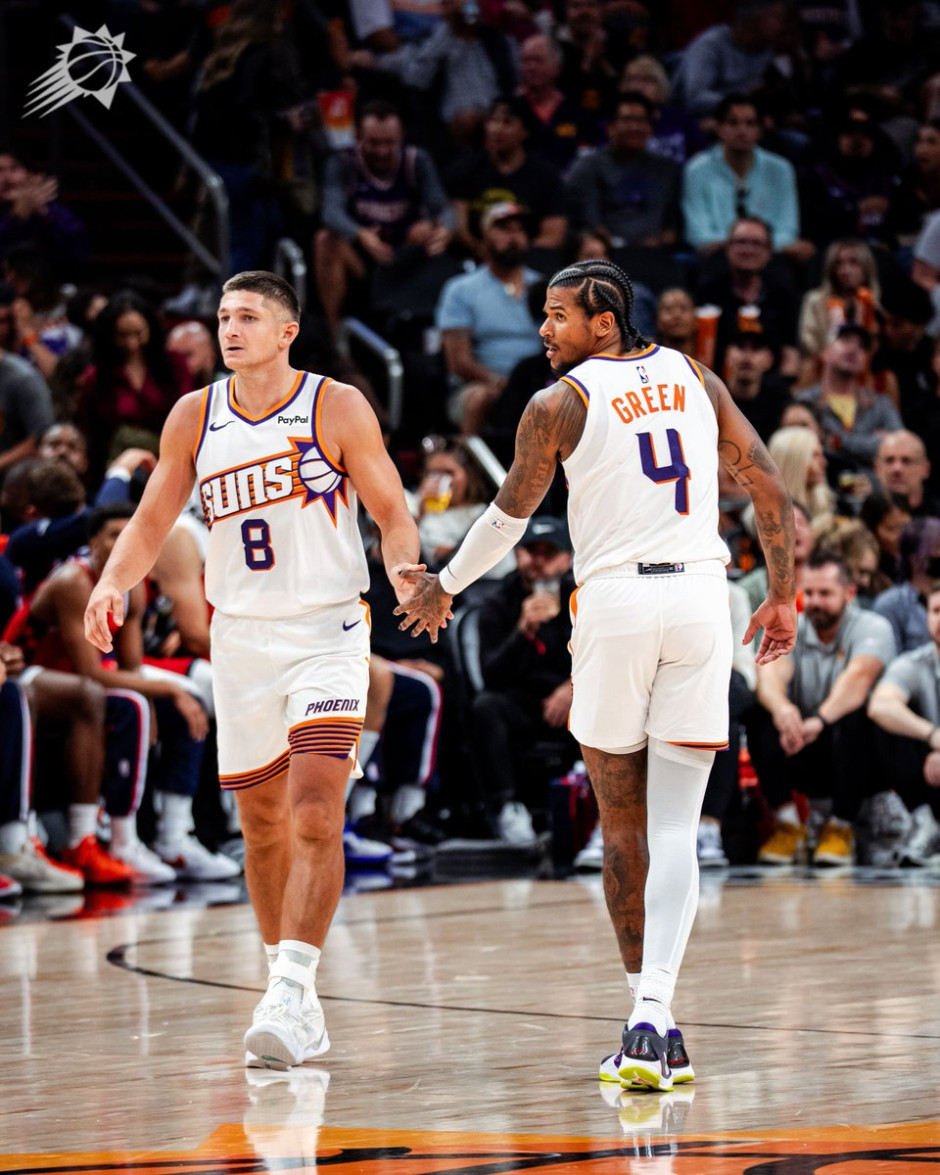 NBA回放全场录像高清:常规赛快船vs太阳(11月7日)杰伦·格林首秀爆砍29分 NBA回放全场录像高清:常规赛快船vs太阳(11月7日)杰伦·格林首秀爆砍29分