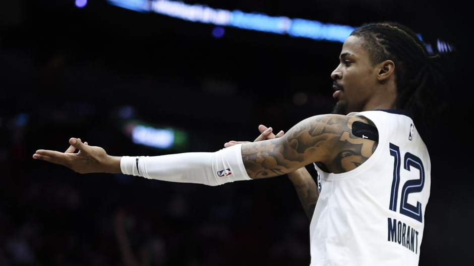 美记:莫兰特在孟菲斯非常受欢迎,灰熊也不是球员会主动去的的地方 美记:莫兰特在孟菲斯非常受欢迎,灰熊也不是球员会主动去的的地方