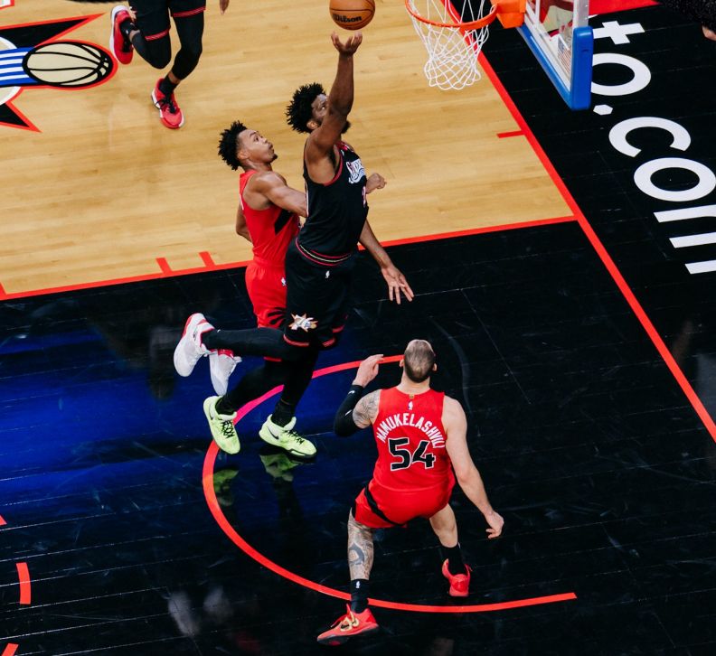 乔治老五都危矣?246万锋线20+17+10生涯之夜:队记盼他续长约 乔治老五都危矣?246万锋线20+17+10生涯之夜:队记盼他续长约