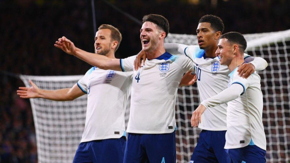 英格兰vs塞尔维亚