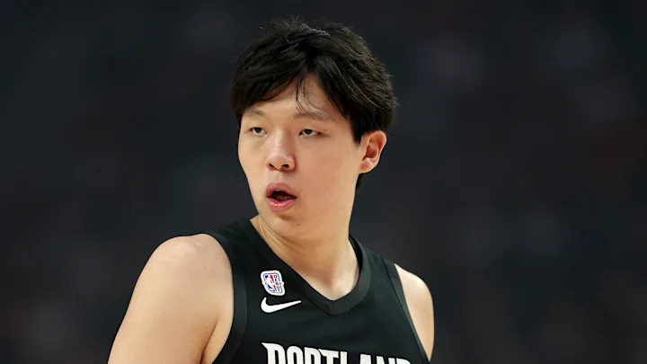 杨瀚森连续五场遭遇DNP！开拓者新赛季前10场比赛有8场分差都控制在10分以内