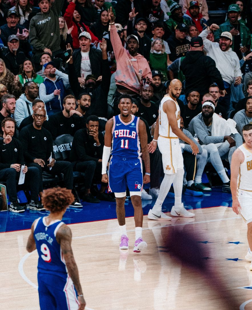 费城又一锋线爆发扎心乔治！9中8+三分6中5全场欢呼：年薪仅204万