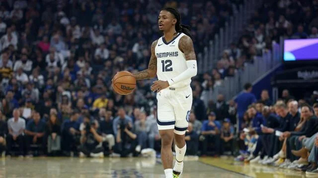 莫兰特陷入双重困境！与球队闹矛盾+赛季表现低迷 多项数据创生涯最差