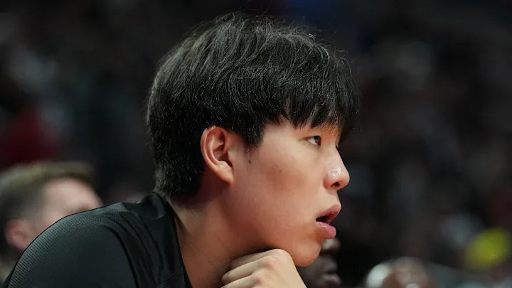 美记：杨瀚森开始就被定位为培养型球员，他需要在发展联盟度过一段时间