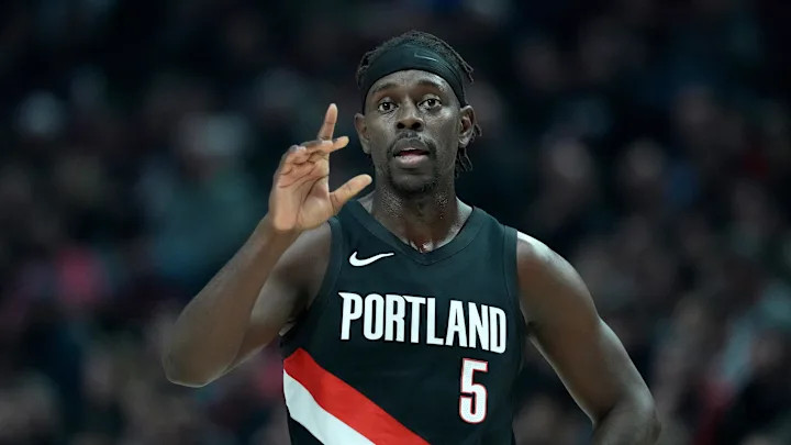 明日开拓者vs太阳！开拓者记者：霍勒迪右小腿酸痛大概率缺席