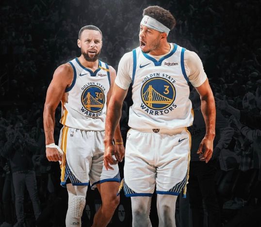 库里签勇士几年_库里被勇士选中_