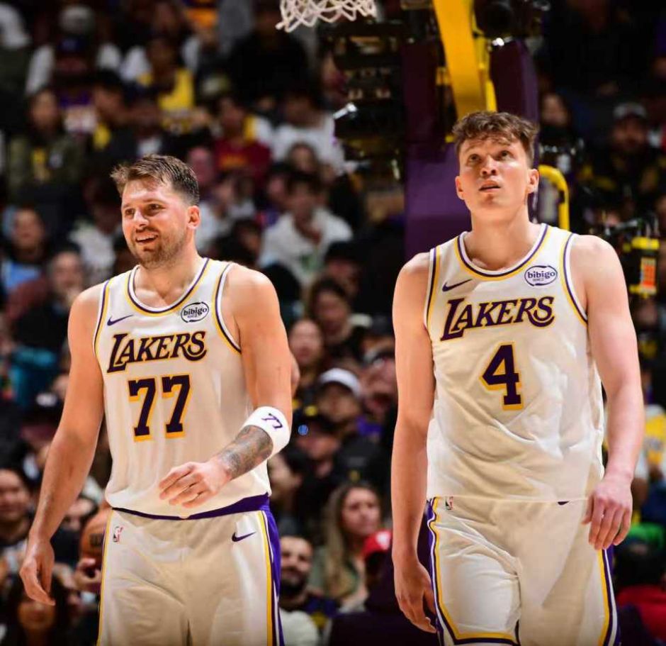 _西部湖人篮球_西部湖人队