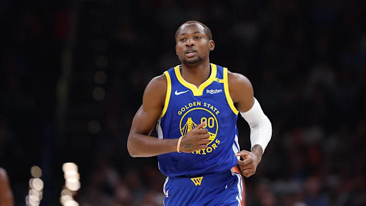 巴特勒谈库明加遭遇DNP：希望他能跟着我一起训练，属于他的机会总会到来