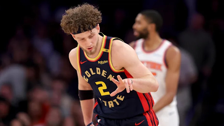 美记：勇士会在交易截止日到来前完成一笔交易，波杰姆斯基被球队摆上交易货架的迹象很明显