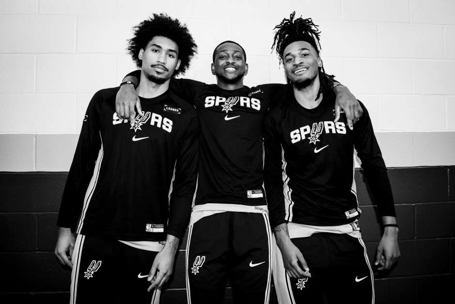 NBA杯八强-马刺vs湖人首发名单预测(12月11日)斯玛特计划出战 NBA杯八强-马刺vs湖人首发名单预测(12月11日)斯玛特计划出战