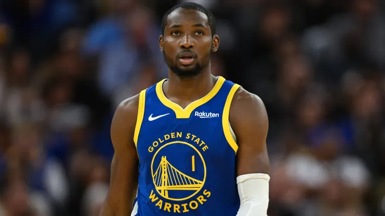 勇士主帅:训练开始前与库明加有过沟通,他完全按照我的要求完成了训练内容 勇士主帅:训练开始前与库明加有过沟通,他完全按照我的要求完成了训练内容