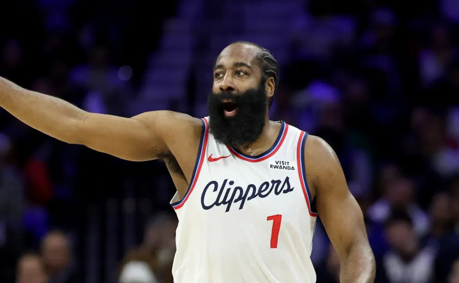 薪资专家:目前联盟中符合交易条件的球员占比高达90% 薪资专家:目前联盟中符合交易条件的球员占比高达90%