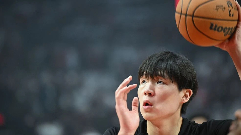 杨瀚森:在G联赛首轮秀被针对是正常现象,这种对抗是一种互相促进的过程 杨瀚森:在G联赛首轮秀被针对是正常现象,这种对抗是一种互相促进的过程