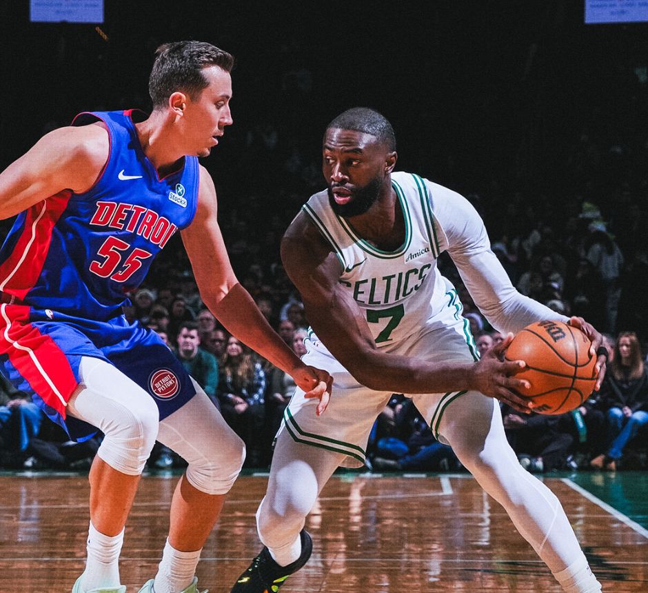 连续五场30+步入巅峰!布朗罚球14中7遭逆转 五年2.85亿还贵吗? 连续五场30+步入巅峰!布朗罚球14中7遭逆转 五年2.85亿还贵吗?