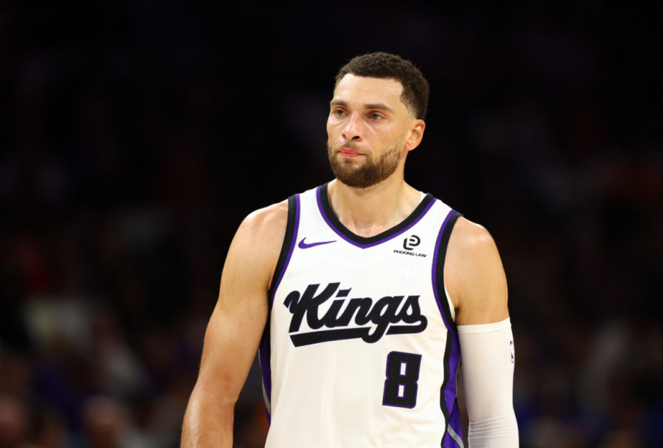 国王记者:拉文确诊为左脚踝中度扭伤,伤势将在一周后接受重新评估 国王记者:拉文确诊为左脚踝中度扭伤,伤势将在一周后接受重新评估